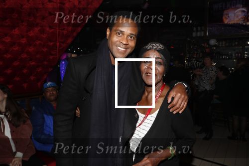 Amsterdam 14 februari 2019
Feestje voor de kluivert dog rescue foundation in het toppers cafe. Patrick Kluivert met zijn moeder