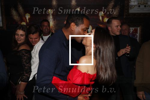 Amsterdam 14 februari 2019
Feestje voor de kluivert dog rescue foundation in het toppers cafe. Patrick en Rossana Kluivert