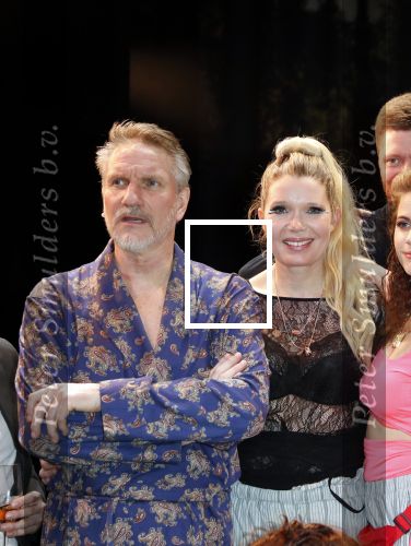 Amsterdam 7 maart 2019
Premiere Single camping in nieuwe deLamar theater.
 Peter Blok, Tjitske Reidinga, Elise Schaap, Rop Verheijen en Ilse Warringa.