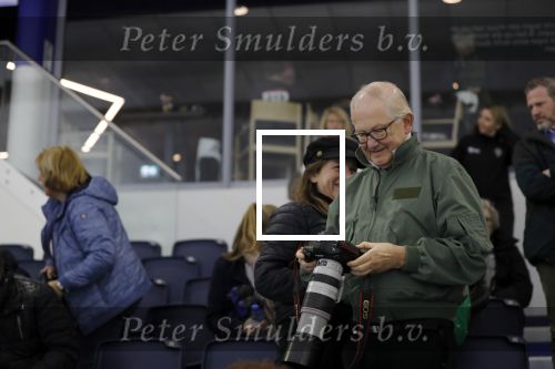 Heerenveen 17 maart 2019
De hollandse 100 voor de stichting lymphe&Co in Thialf.
Aanwezig oa Prins Bernhard jr Prinses Annette Prins Pieter Christiaan Mr Pieter v Vollenhoven Prinses Margriet Rosanna Kluivert Monique des Bouvrie en Tim Douwsma.