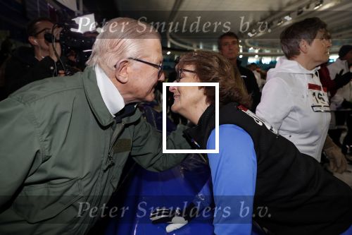 Heerenveen 17 maart 2019
De hollandse 100 voor de stichting lymphe&Co in Thialf.
Aanwezig oa Prins Bernhard jr Prinses Annette Prins Pieter Christiaan Mr Pieter v Vollenhoven Prinses Margriet Rosanna Kluivert Monique des Bouvrie en Tim Douwsma.
