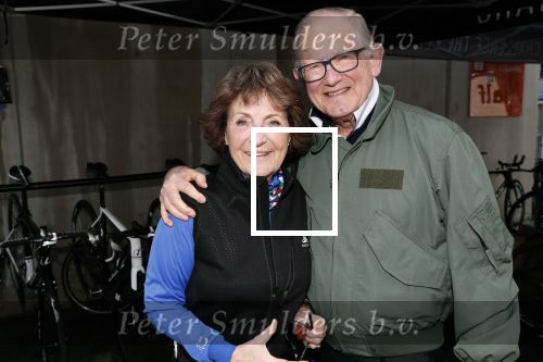 Heerenveen 17 maart 2019
De hollandse 100 voor de stichting lymphe&Co in Thialf.
Aanwezig oa Prins Bernhard jr Prinses Annette Prins Pieter Christiaan Mr Pieter v Vollenhoven Prinses Margriet Rosanna Kluivert Monique des Bouvrie en Tim Douwsma.
