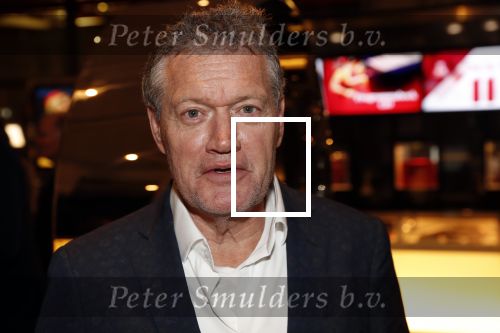 Amsterdam 6 februari 2019
Premiere de waarheid in het de la mar theater. Porgy Franssen kwam met zijn nieuwe vriendin Renee Fokker