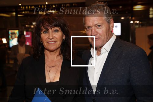 Amsterdam 6 februari 2019
Premiere de waarheid in het de la mar theater. Porgy Franssen kwam met zijn nieuwe vriendin Renee Fokker