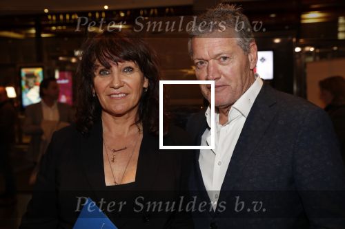 Amsterdam 6 februari 2019
Premiere de waarheid in het de la mar theater. Porgy Franssen kwam met zijn nieuwe vriendin Renee Fokker