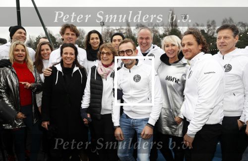 Amsterdam 8 februari 2019
Perspresentatie hollandse 100 (Lymphe en Co ) met oa Prins Bernhard jr Prinses Annette Prinses Margriet Monique des Bouvrie Simon Keizer en Nino Wilkes.