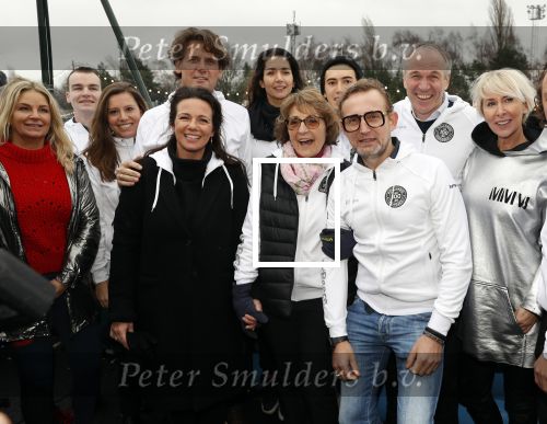 Amsterdam 8 februari 2019
Perspresentatie hollandse 100 (Lymphe en Co ) met oa Prins Bernhard jr Prinses Annette Prinses Margriet Monique des Bouvrie Simon Keizer en Nino Wilkes.
