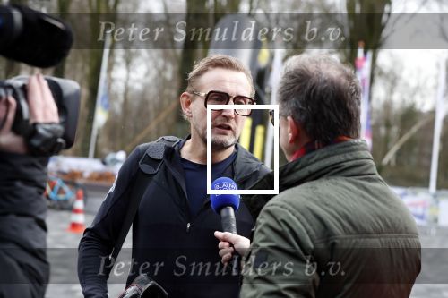 Heerenveen 17 maart 2019
De hollandse 100 voor de stichting lymphe&Co in Thialf.
Aanwezig oa Prins Bernhard jr Prinses Annette Prins Pieter Christiaan Mr Pieter v Vollenhoven Prinses Margriet Rosanna Kluivert Monique des Bouvrie en Tim Douwsma.
