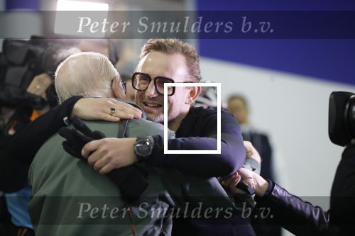 Heerenveen 17 maart 2019
De hollandse 100 voor de stichting lymphe&Co in Thialf.
Aanwezig oa Prins Bernhard jr Prinses Annette Prins Pieter Christiaan Mr Pieter v Vollenhoven Prinses Margriet Rosanna Kluivert Monique des Bouvrie en Tim Douwsma.