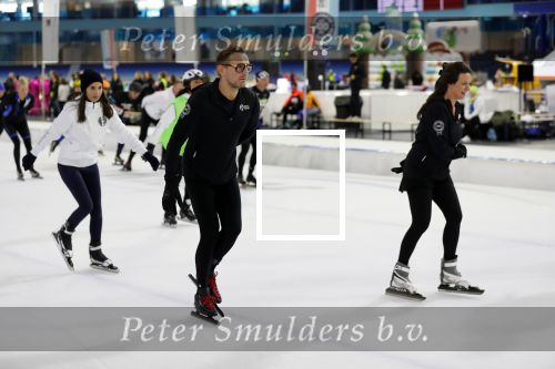 Heerenveen 17 maart 2019
De hollandse 100 voor de stichting lymphe&Co in Thialf.
Aanwezig oa Prins Bernhard jr Prinses Annette Prins Pieter Christiaan Mr Pieter v Vollenhoven Prinses Margriet Rosanna Kluivert Monique des Bouvrie en Tim Douwsma.