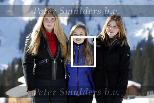 Lech 25 februari 2019
Koning Willem-Alexander, Koningin MÃ¡xima, Prinses Beatrix, Prins Constantijn, Prinses Laurentien en de prinsessen Amalia, Alexia en Ariane samen met Eloise, Leonore en Claus-Casimir tijdens de fotosessie tijdens de wintersportvakantie in Lech.