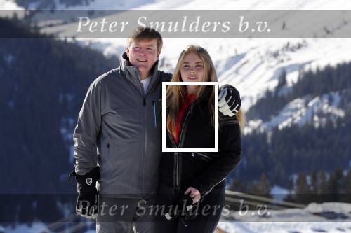 Lech 25 februari 2019
Koning Willem-Alexander, Koningin MÃ¡xima, Prinses Beatrix, Prins Constantijn, Prinses Laurentien en de prinsessen Amalia, Alexia en Ariane samen met Eloise, Leonore en Claus-Casimir tijdens de fotosessie tijdens de wintersportvakantie in Lech.