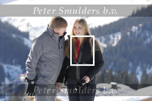 Lech 25 februari 2019
Koning Willem-Alexander, Koningin MÃ¡xima, Prinses Beatrix, Prins Constantijn, Prinses Laurentien en de prinsessen Amalia, Alexia en Ariane samen met Eloise, Leonore en Claus-Casimir tijdens de fotosessie tijdens de wintersportvakantie in Lech.