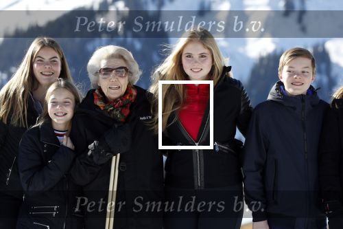 Lech 25 februari 2019
Koning Willem-Alexander, Koningin MÃ¡xima, Prinses Beatrix, Prins Constantijn, Prinses Laurentien en de prinsessen Amalia, Alexia en Ariane samen met Eloise, Leonore en Claus-Casimir tijdens de fotosessie tijdens de wintersportvakantie in Lech.