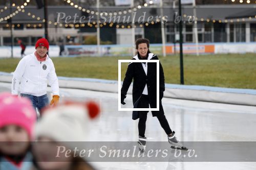 Amsterdam 8 februari 2019
Perspresentatie hollandse 100 (Lymphe en Co ) met oa Prins Bernhard jr Prinses Annette Prinses Margriet Monique des Bouvrie Simon Keizer en Nino Wilkes.