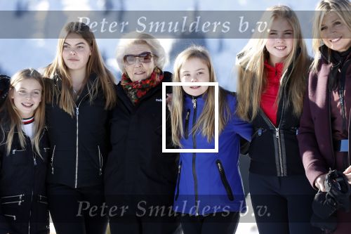 Lech 25 februari 2019
Koning Willem-Alexander, Koningin MÃ¡xima, Prinses Beatrix, Prins Constantijn, Prinses Laurentien en de prinsessen Amalia, Alexia en Ariane samen met Eloise, Leonore en Claus-Casimir tijdens de fotosessie tijdens de wintersportvakantie in Lech.