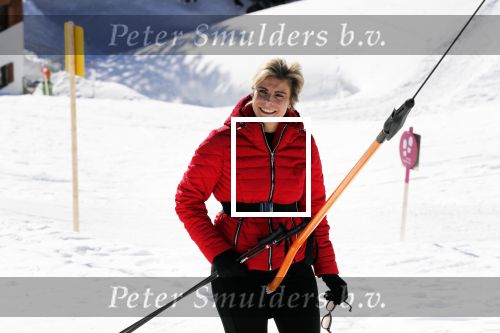 Lech 25 februari 2019
Koning Willem-Alexander, Koningin MÃ¡xima, Prinses Beatrix, Prins Constantijn, Prinses Laurentien en de prinsessen Amalia, Alexia en Ariane samen met Eloise, Leonore en Claus-Casimir tijdens de fotosessie tijdens de wintersportvakantie in Lech.