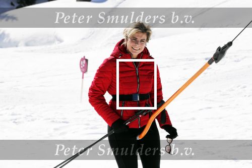 Lech 25 februari 2019
Koning Willem-Alexander, Koningin MÃ¡xima, Prinses Beatrix, Prins Constantijn, Prinses Laurentien en de prinsessen Amalia, Alexia en Ariane samen met Eloise, Leonore en Claus-Casimir tijdens de fotosessie tijdens de wintersportvakantie in Lech.