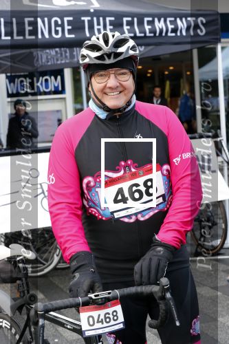 Heerenveen 17 maart 2019
De hollandse 100 voor de stichting lymphe&Co in Thialf.
Aanwezig oa Prins Bernhard jr Prinses Annette Prins Pieter Christiaan Mr Pieter v Vollenhoven Prinses Margriet Rosanna Kluivert Monique des Bouvrie en Tim Douwsma.