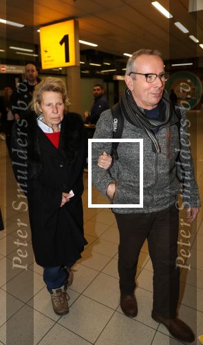 Amsterdam, 16 Februari 2019
Aankomst op Schiphol van Ria Bartling (vriendin oud-bokser Rudi Lubbers) samen met Dr. Martin Wagtmans