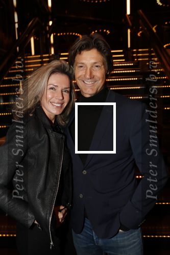 Zaandag 4 februari 2019
PremiÃ¨re Laten we eerlijk zijn in het zaantheater. Rick Engelkes en zijn vriendin Marie Claire Noorlander