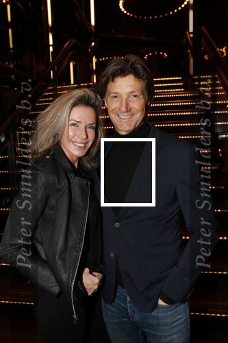 Zaandag 4 februari 2019
PremiÃ¨re Laten we eerlijk zijn in het zaantheater. Rick Engelkes en zijn vriendin Marie Claire Noorlander
