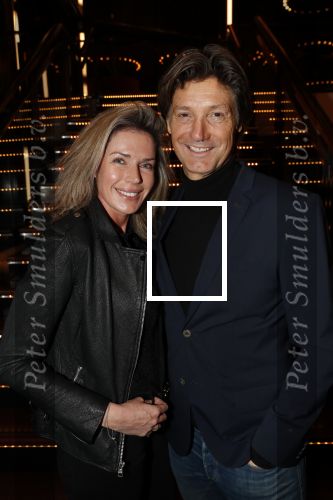 Zaandag 4 februari 2019
PremiÃ¨re Laten we eerlijk zijn in het zaantheater. Rick Engelkes en zijn vriendin Marie Claire Noorlander