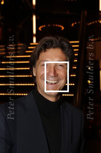 Zaandag 4 februari 2019
PremiÃ¨re Laten we eerlijk zijn in het zaantheater. Rick Engelkes en zijn vriendin Marie Claire Noorlander