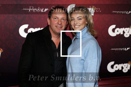 Amsterdam 10 februari 2019
Premiere Corgi in pathe arena. Robert Leroy met partner Jamie de Boer en zijn zoon en dochter