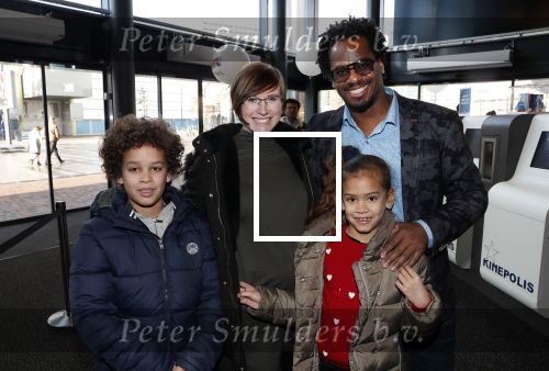 Utrecht 3 februari 2019
Premiere Lego film in de bioscoop bij de jaarbeurs. Rogier Komproe met zwangere partner en kinderen