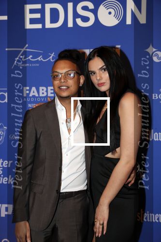 Amsterdam 11 februari 2019
Uitreiking Edisons bij de westergasfabriek. Ronnie Flex met Famke Louise