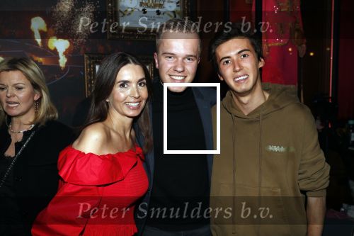 Amsterdam 14 februari 2019
Feestje voor de kluivert dog rescue foundation in het toppers cafe. Rosanna Kluivert en zoon Nino Wilkes