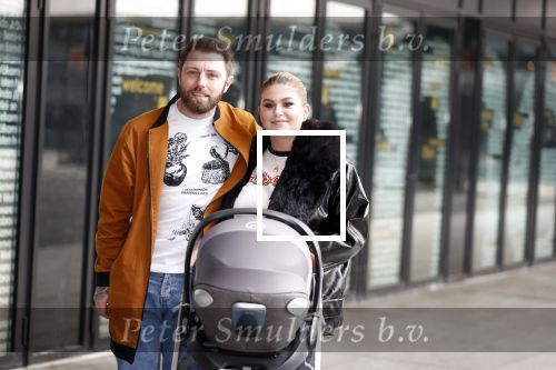Amsterdam 28 februari 2019
Roxeanne Hazes en haar vriend Erik Zwennes achter de kinderwagen.
