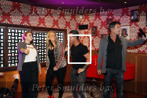 Amsterdam 28 februari 2019
Opening heel holland zingt Hazes cafe in het ziggo dome. Aanwezig Roxeanne Hazes Jeroen v d Boom Danny de Munk en Samantha Steenwijk.