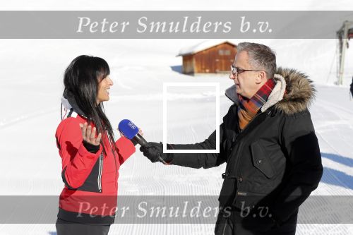 Lech 25 februari 2019
Sandra Schuurhof en Jeroen Snel bij fotomoment Koninklijke familie in Lech.