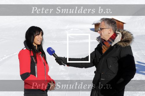 Lech 25 februari 2019
Sandra Schuurhof en Jeroen Snel bij fotomoment Koninklijke familie in Lech.