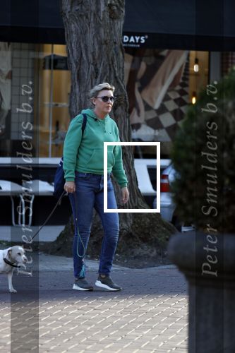 Amsterdam 27 februari 2019
Saskia Noort met haar hondje in Amsterdam zuid.