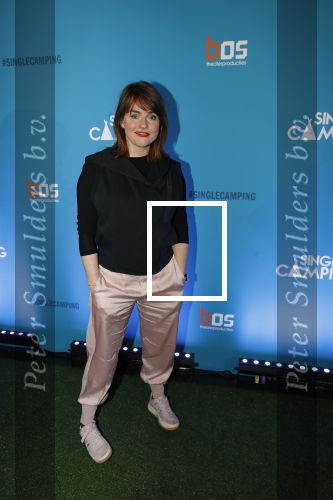 Amsterdam 7 maart 2019
Premiere Single camping in nieuwe delamar theater. Sophie van der Enk
