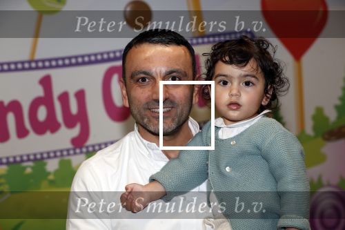 Amsterdam 2 maart 2019
Feestje Najib Amhaki . Tamer Gï¿½nen met dochter en zoon
Tamer Gonen
