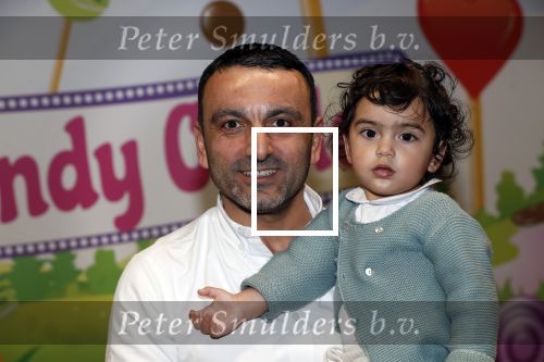 Amsterdam 2 maart 2019
Feestje Najib Amhaki . 
Tamer Gï¿½nen met dochter en zoon
Tamer Gonen
