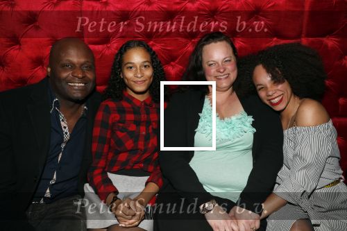 Amsterdam 14 februari 2019
Feestje voor de kluivert dog rescue foundation in het toppers cafe. Thalia met vader en moeder en haar zus.