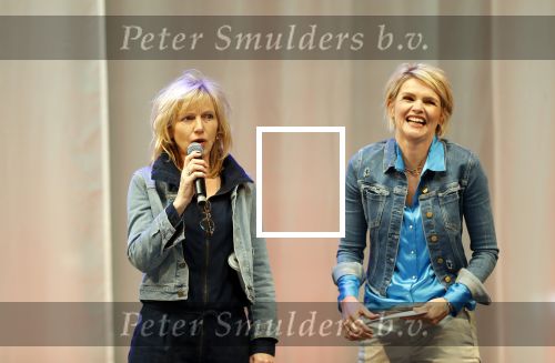 Enschede 26 februari 2019
Presentatie cast van Hanna van Hendrik met oa Huub Stapel en Johanna ter Steege. Presentatie is op vliegveld Twente. Tooske Ragas