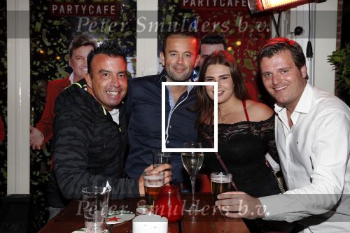 Amsterdam 14 februari 2019
Feestje voor de kluivert dog rescue foundation in het toppers cafe. gasten