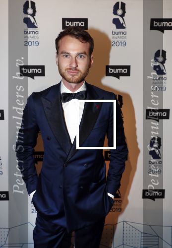 Hilversum 11 maart 2019
Uitreiking BUMA prijzen in studio 21. Vincent v d Ende met zijn vriendin Esmee Geeratz