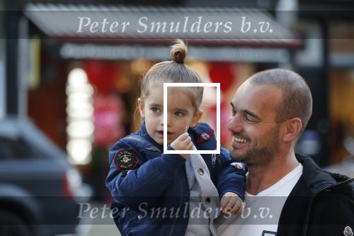 Amsterdam 14 februari 2019
Wesley Sneijder heeft een lunch gehad bij brasserie v Dam met zijn zoon Xess Xava en vrienden.