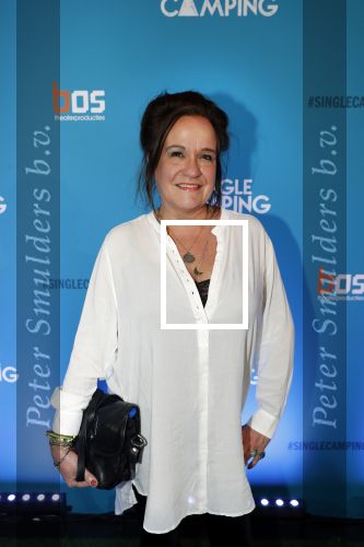 Amsterdam 7 maart 2019
Premiere Single camping in nieuwe delamar theater. Xandra Brood kwam met een kennis