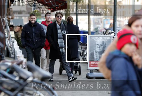 Amsterdam 4 februari 2020
Andre Hazes Djarno Hofland en Rolf Sanchez op de Cornelis schuytstraat