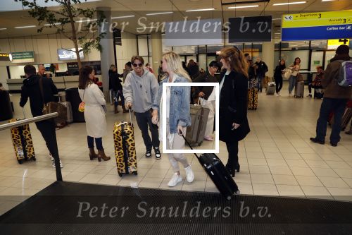Schiphol 13 februari 2020
Bridget Maasland en Andre Hazes arriveren op schiphol nadat ze op curacao zijn geweest