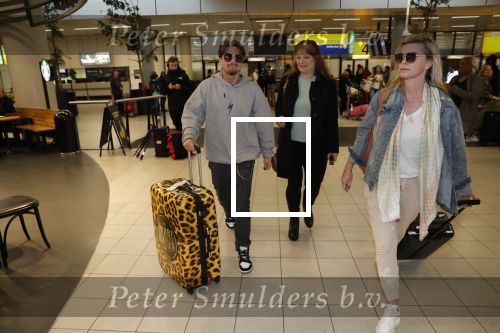 Schiphol 13 februari 2020
Bridget Maasland en Andre Hazes arriveren op schiphol nadat ze op curacao zijn geweest