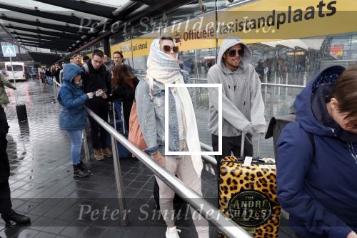 Schiphol 13 februari 2020
Bridget Maasland en Andre Hazes arriveren op schiphol nadat ze op curacao zijn geweest